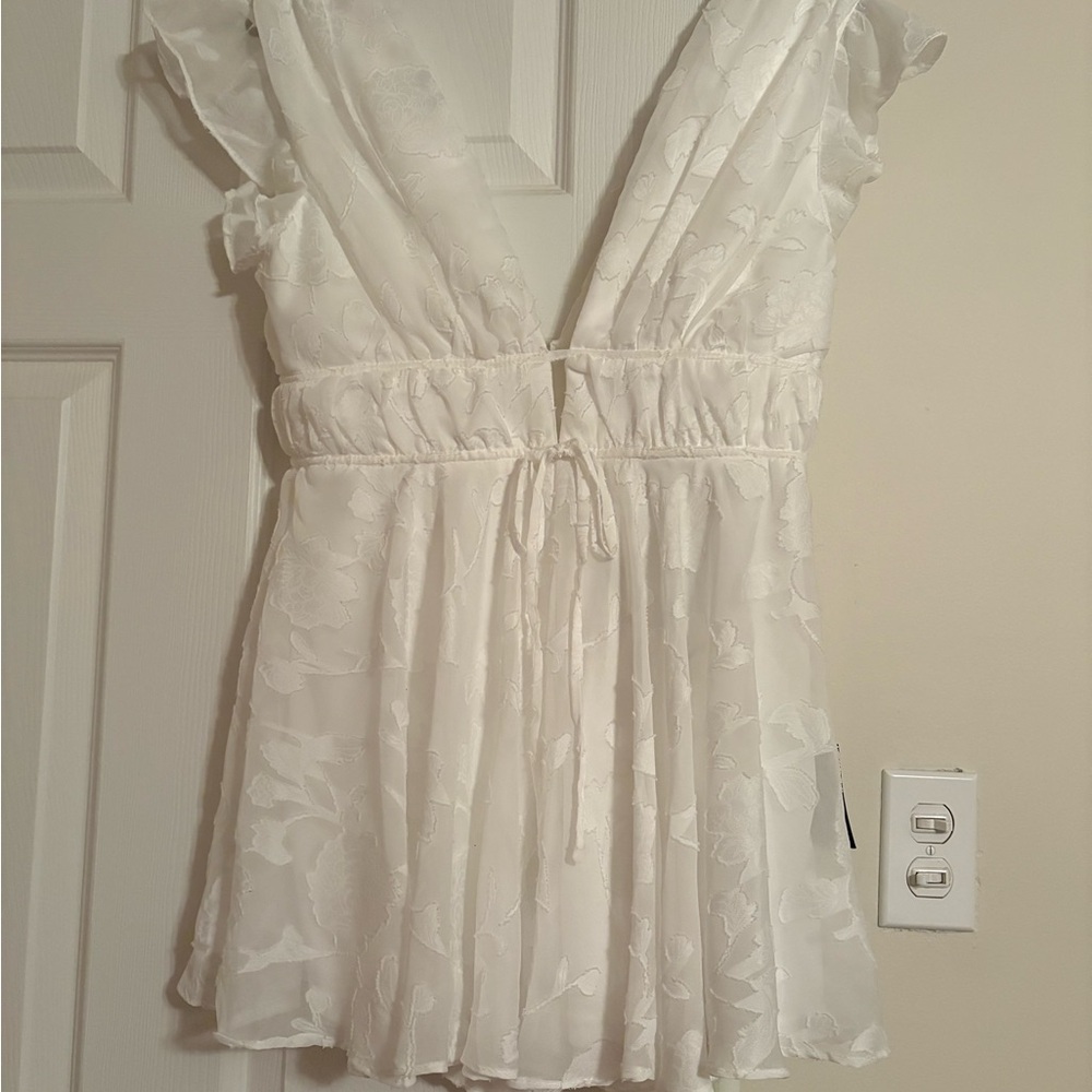 Lulu's White Sleeveless Top